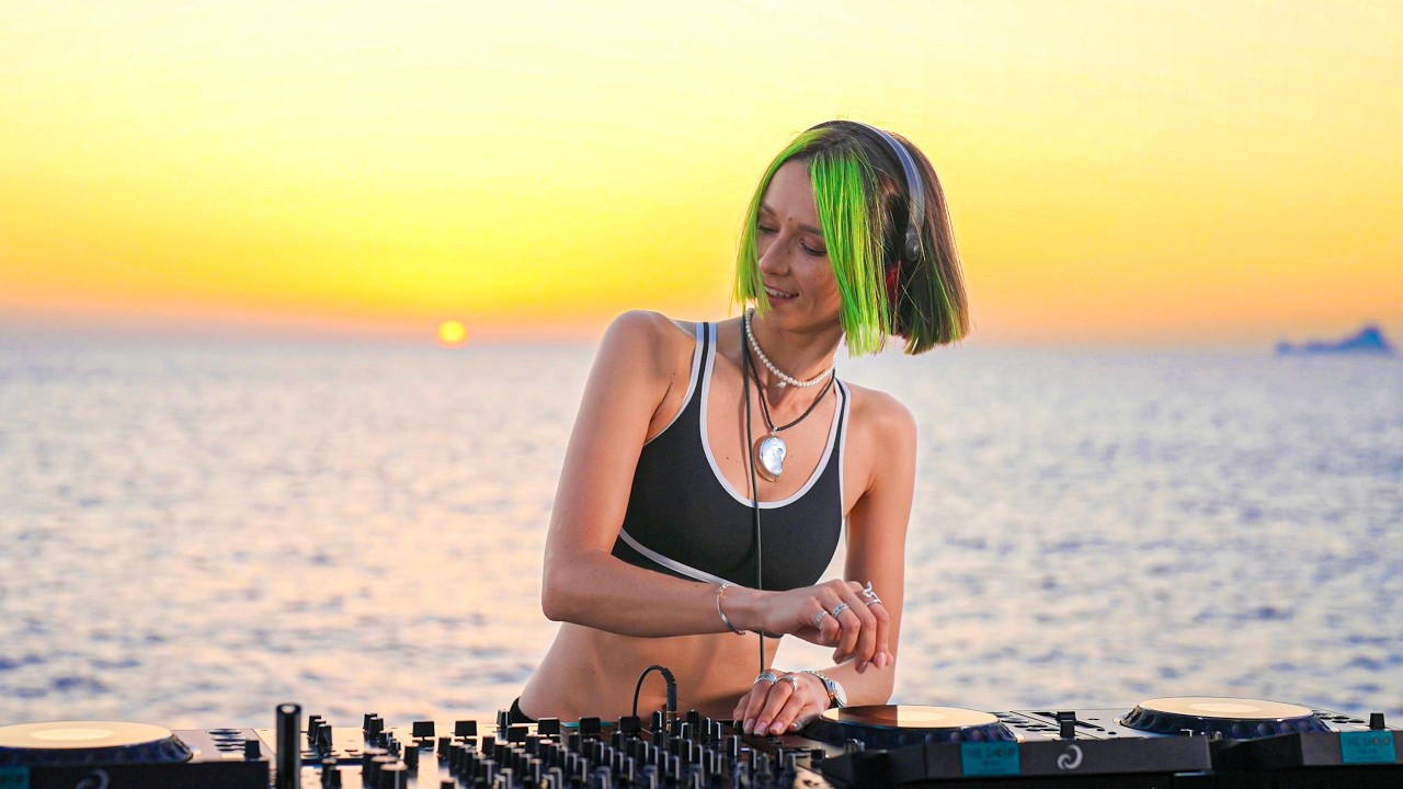 Miss Monique: Miss Monique Plays an Ibiza Sunset Yacht Set That Feels Like the Mediterranean Itself
