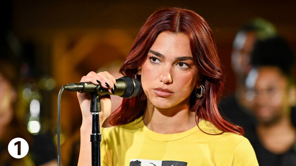 BBC Radio 1: Dua Lipa Brings 'Training Season' to the BBC Radio 1 Live Lounge