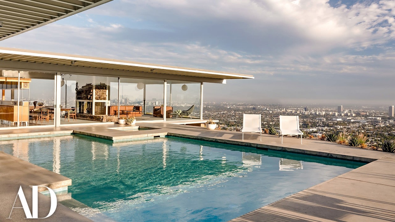 Architectural Digest: The Stall Family Bought the Lot Nobody Wanted for $13,500 and Built One of Architecture's Most Famous Homes