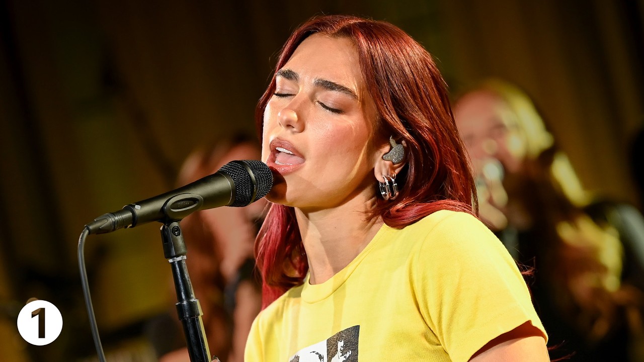 BBC Radio 1: Dua Lipa Took 'Be The One' to the BBC Radio 1 Live Lounge and Left the Room Cheering